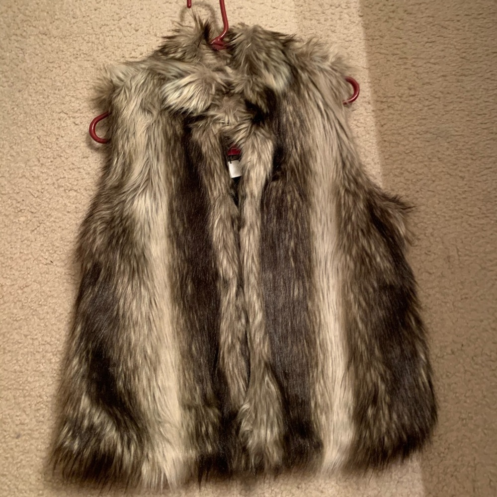 Fur vest